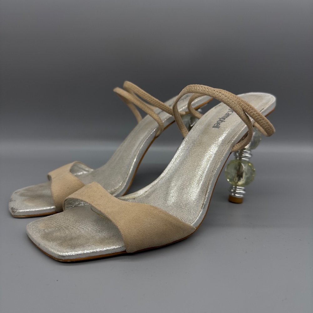 Gema by Jeffrey Campbell